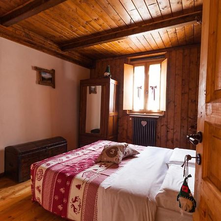 B & B La Guiette Casteldelfino Εξωτερικό φωτογραφία