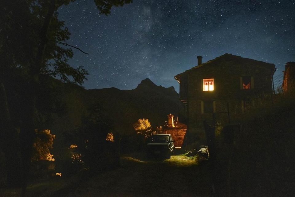 B & B La Guiette Casteldelfino Εξωτερικό φωτογραφία